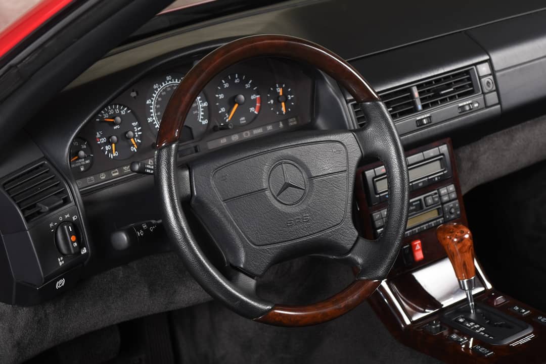 1997 Mercedes-Benz SL-Class SL 500 — photo 32
