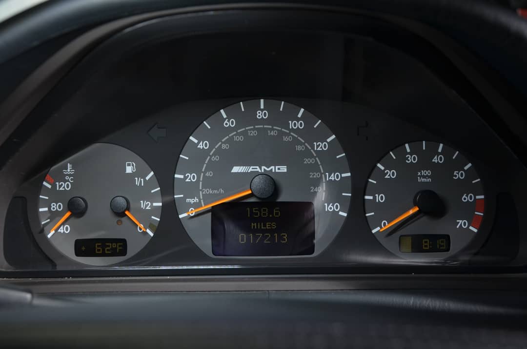 2002 Mercedes-Benz CLK 55 AMG — photo 9