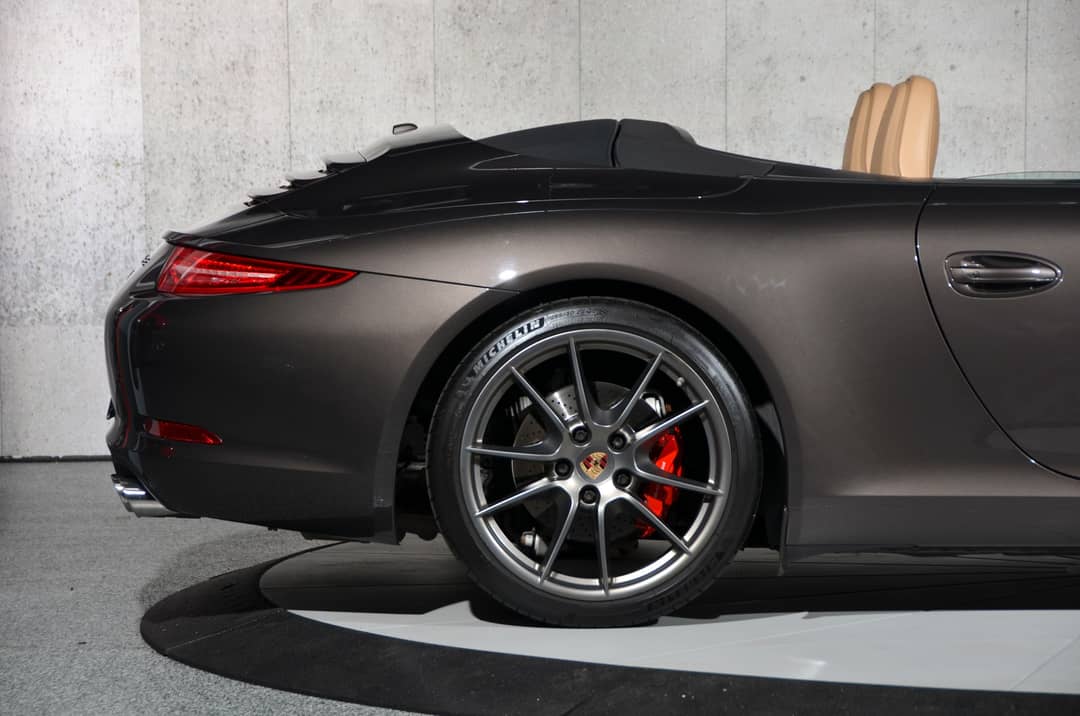 2013 Porsche 911 Carrera S — photo 19