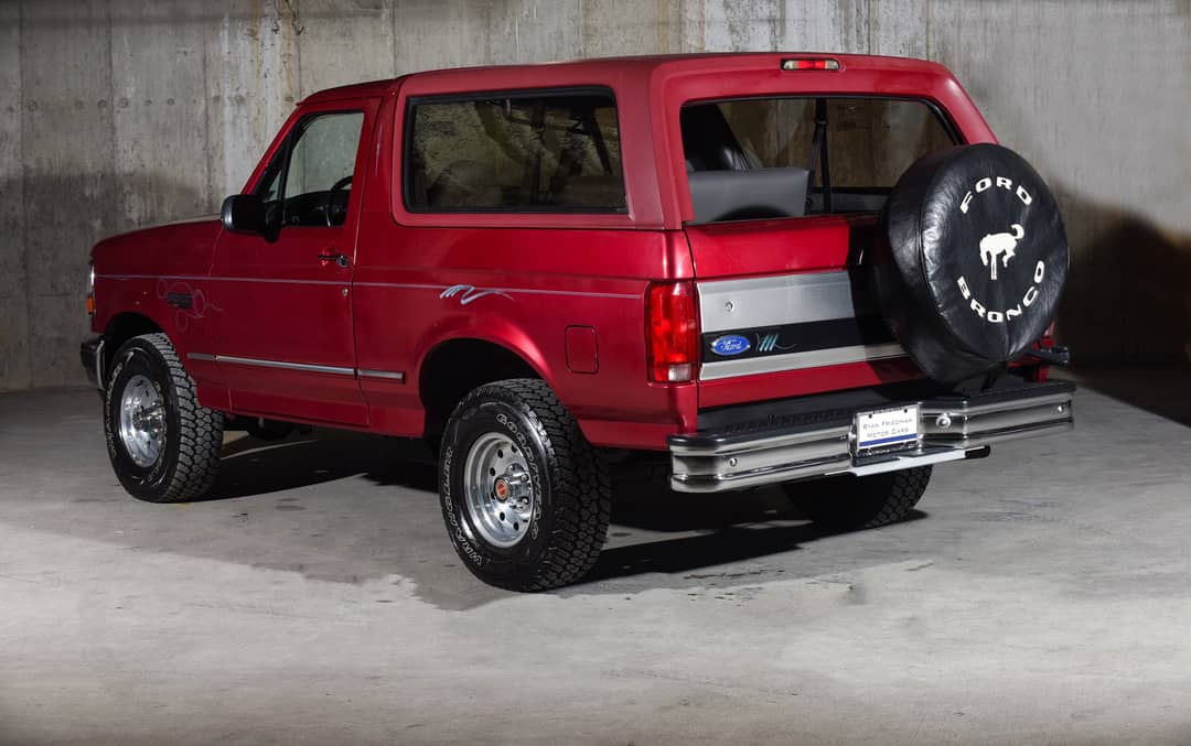 1994 Ford Bronco 2DR — photo 14