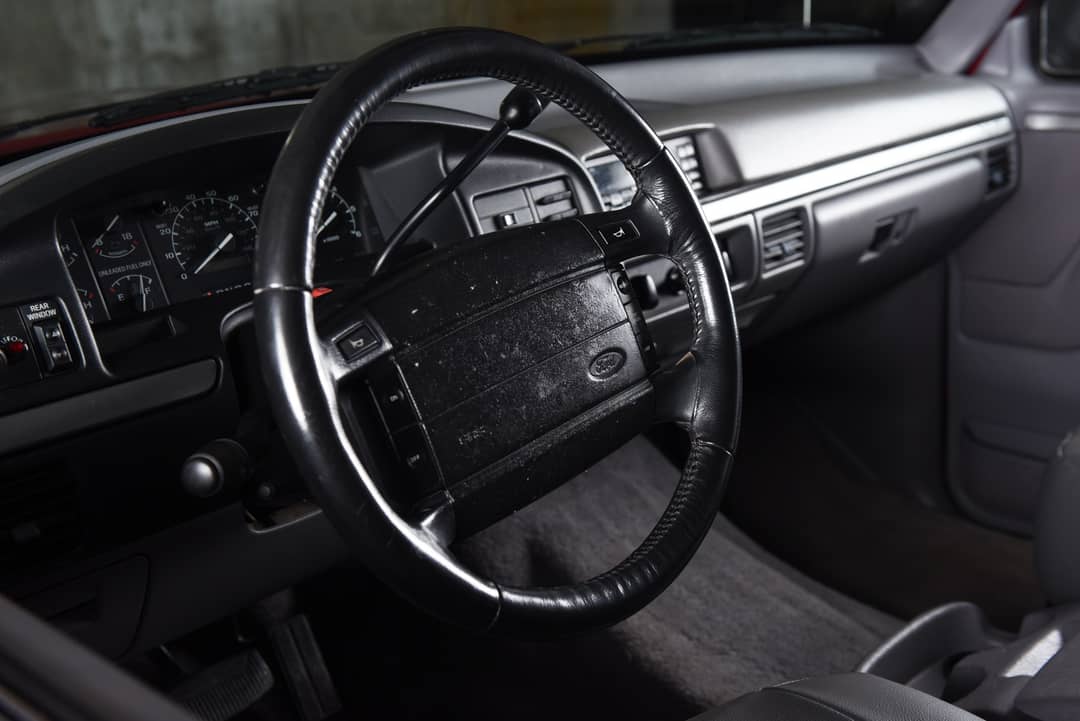 1994 Ford Bronco 2DR — photo 36