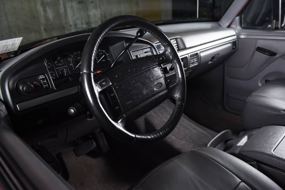 1994 Ford Bronco 2DR — photo 37
