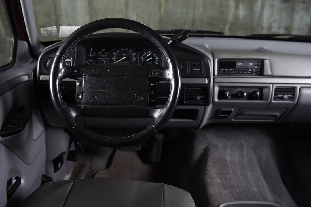 1994 Ford Bronco 2DR — photo 39