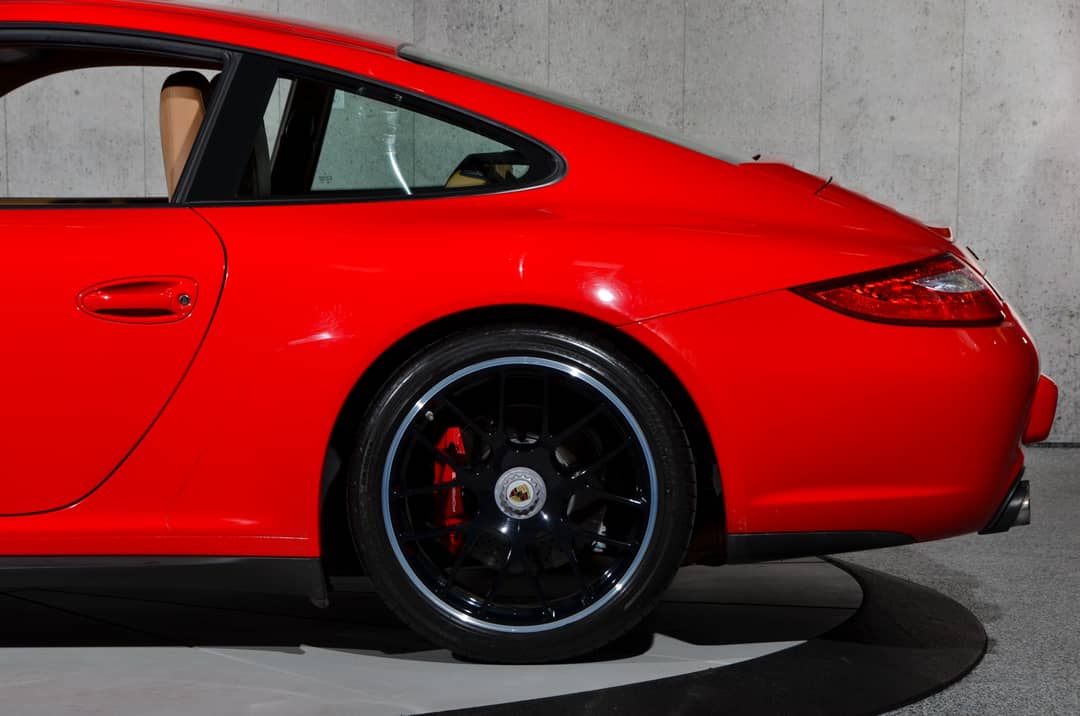 2012 Porsche 911 Carrera 4 GTS — photo 26