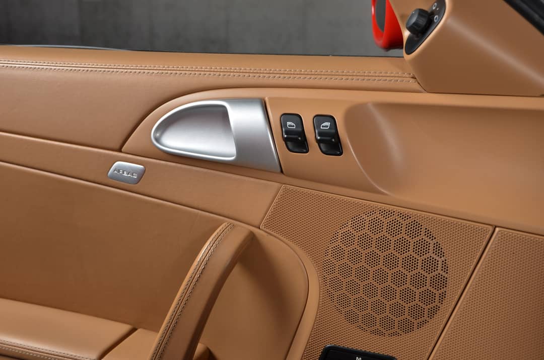 2012 Porsche 911 Carrera 4 GTS — photo 28