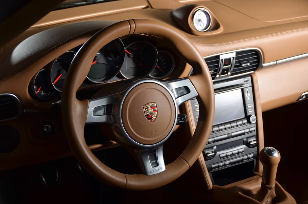 2012 Porsche 911 Carrera 4 GTS — photo 31