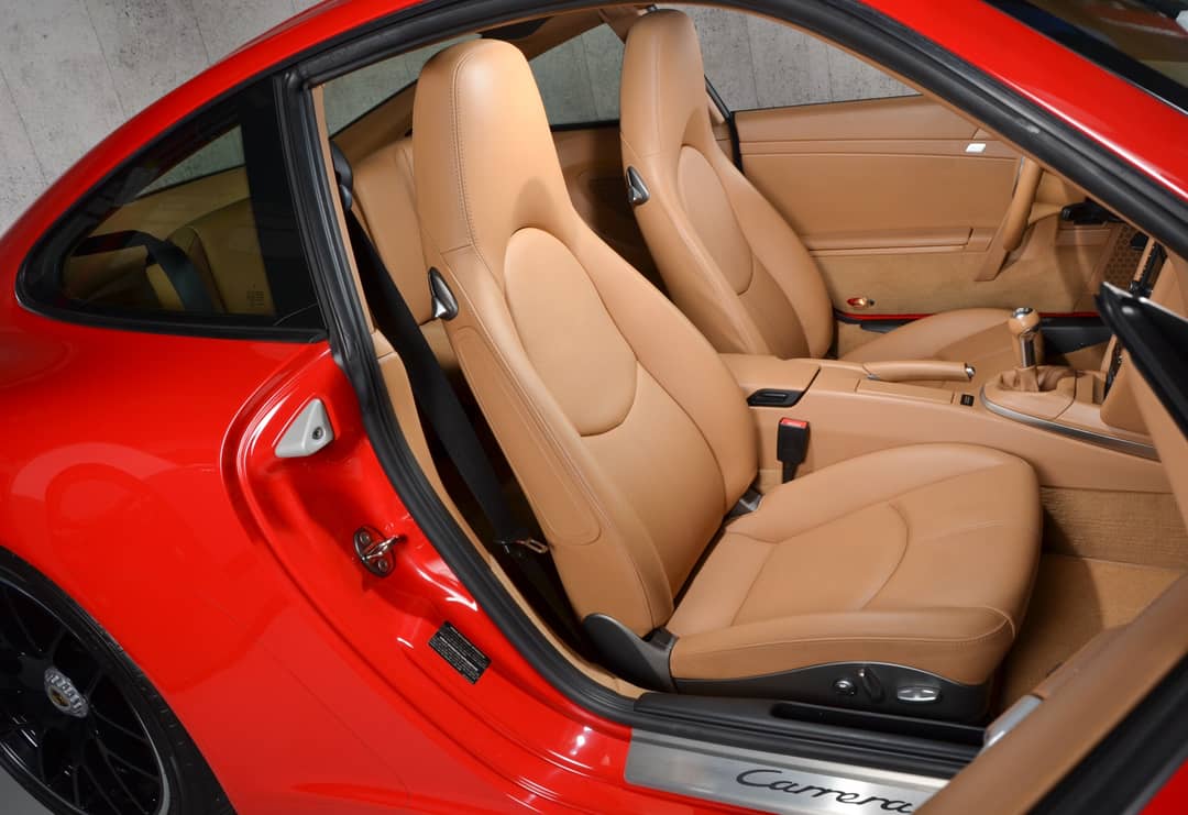 2012 Porsche 911 Carrera 4 GTS — photo 41