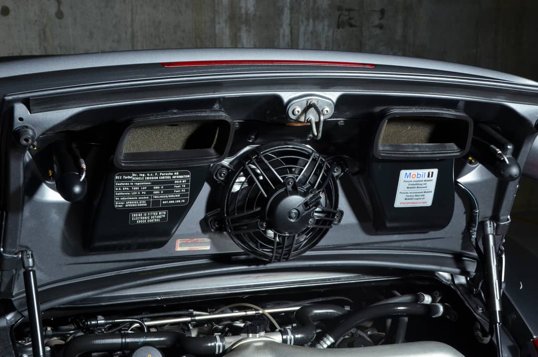 2010 Porsche 911 Turbo — photo 14