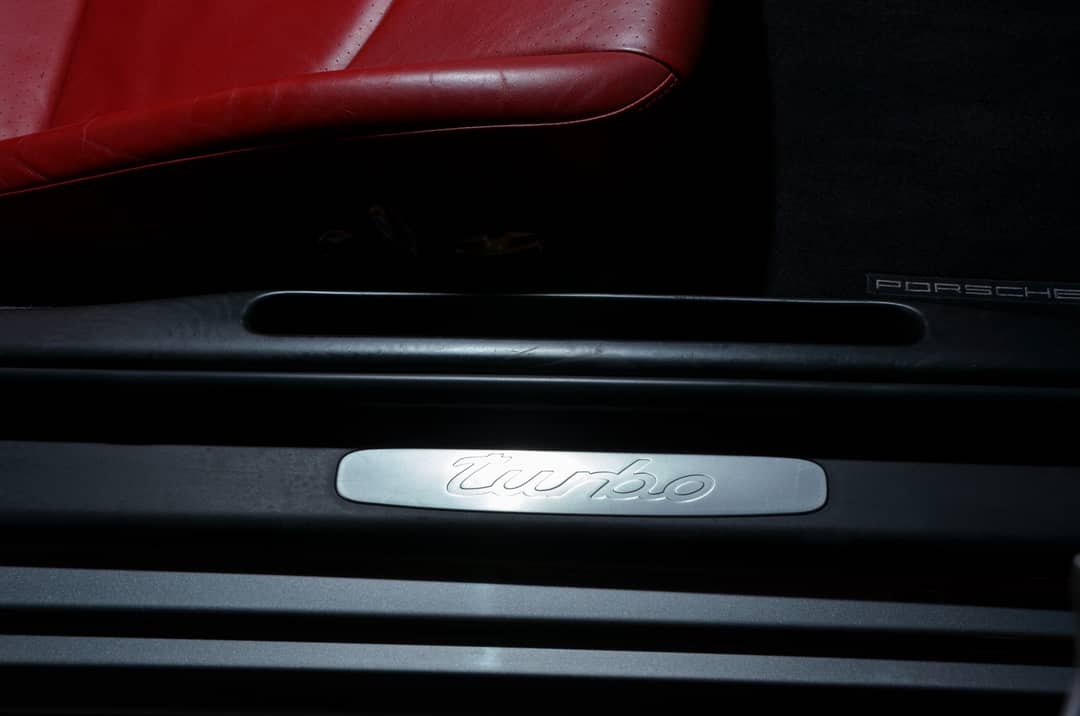 2010 Porsche 911 Turbo — photo 31