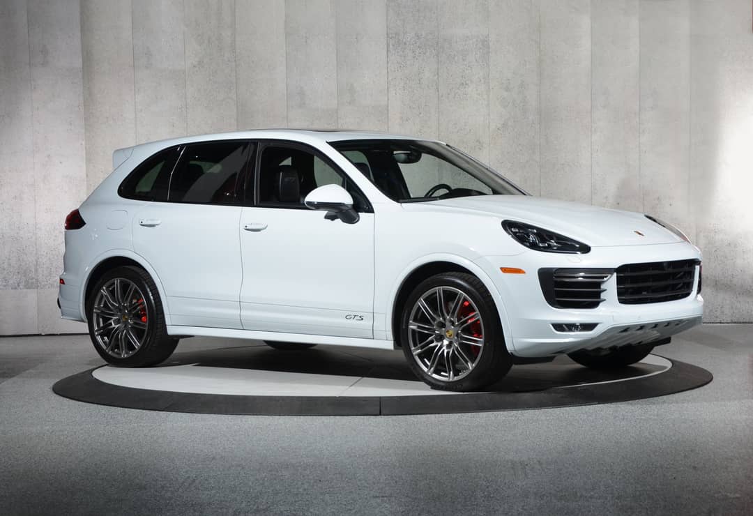 2018 Porsche Cayenne GTS — photo 2