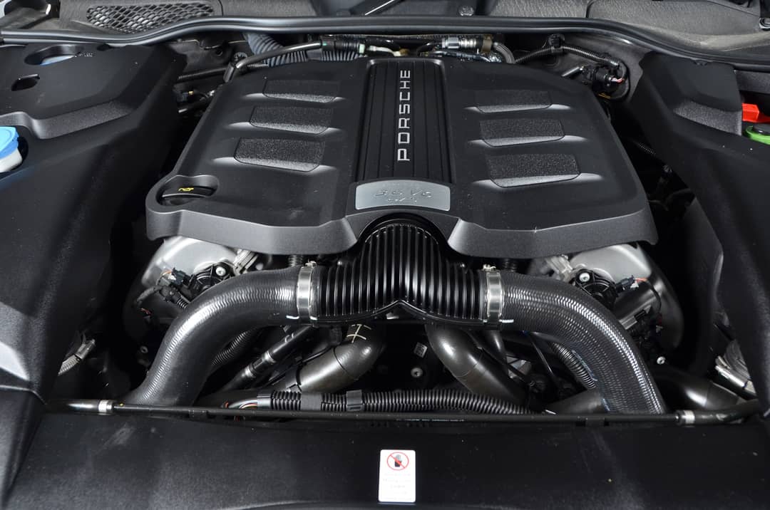 2018 Porsche Cayenne GTS — photo 15