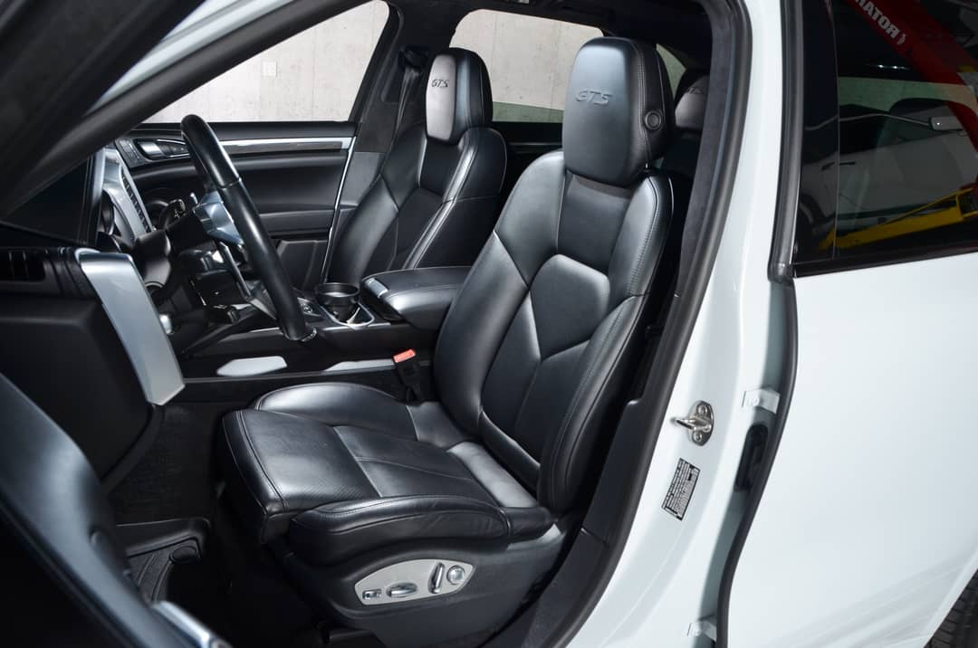 2018 Porsche Cayenne GTS — photo 24