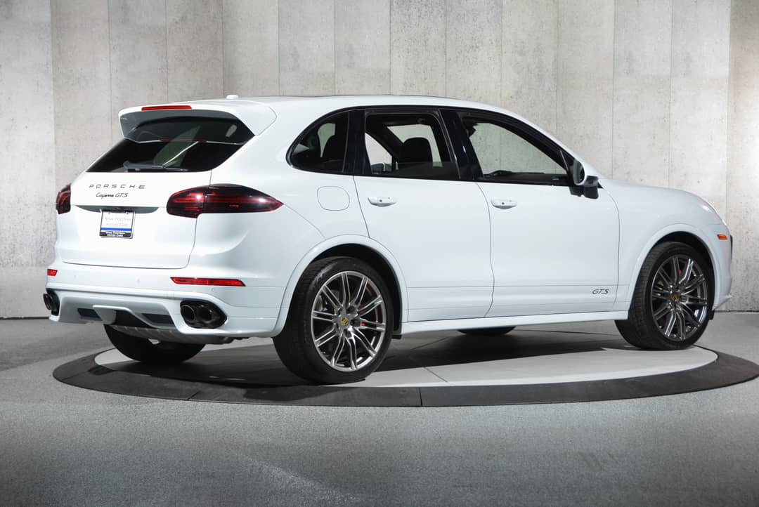 2018 Porsche Cayenne GTS — photo 9