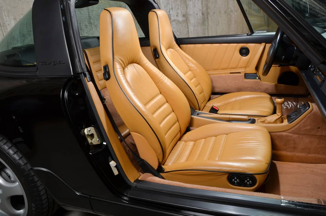 1993 Porsche 911 Carrera 2 Targa — photo 25