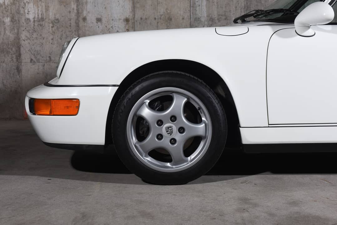 1992 Porsche 911 Carrera 2 — photo 19