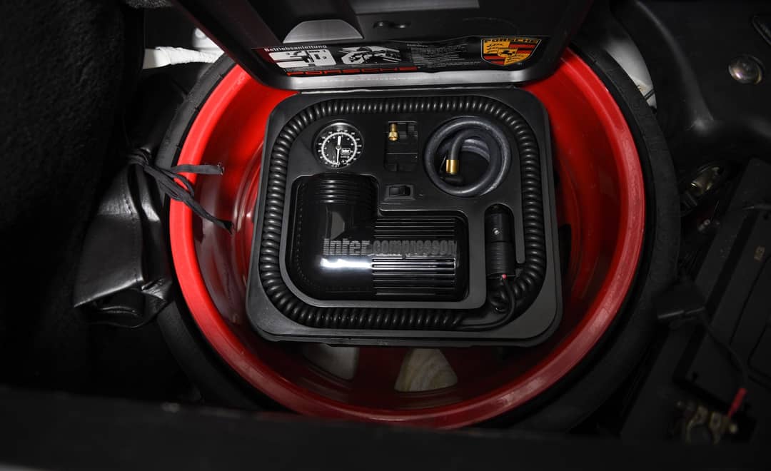 1992 Porsche 911 Carrera 2 — photo 38