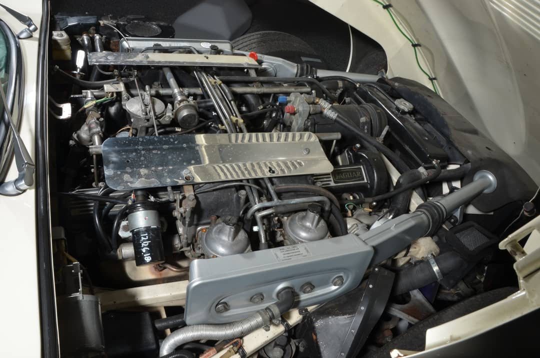 1974 Jaguar E-Type V12 — photo 11