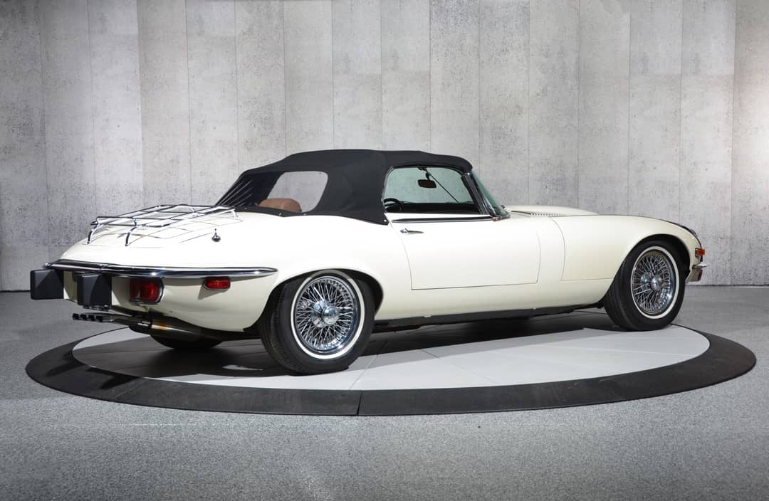 1974 Jaguar E-Type V12 — photo 12