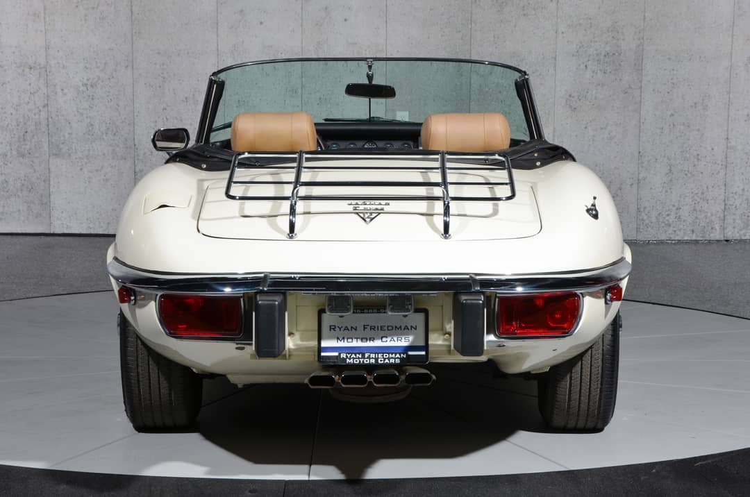 1974 Jaguar E-Type V12 — photo 16