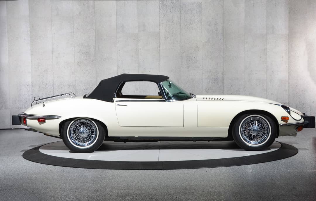 1974 Jaguar E-Type V12 — photo 25
