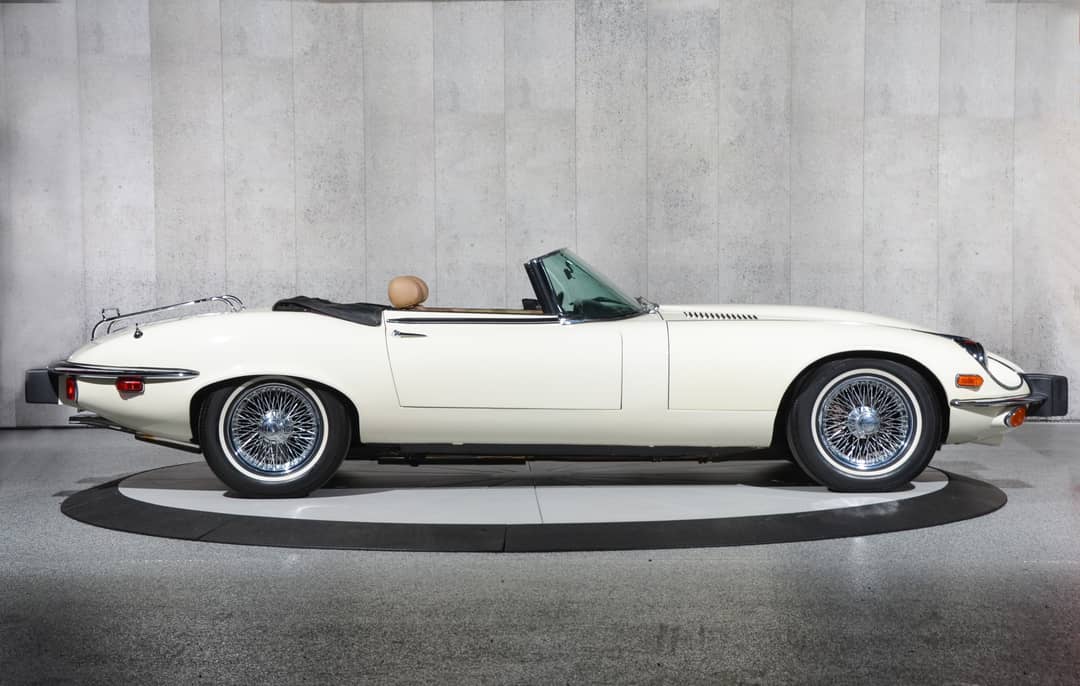 1974 Jaguar E-Type V12 — photo 26