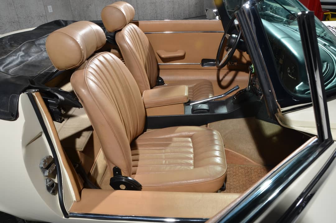 1974 Jaguar E-Type V12 — photo 27