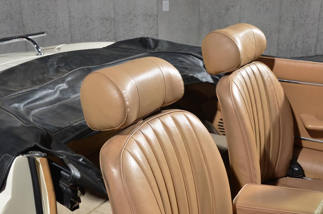 1974 Jaguar E-Type V12 — photo 28