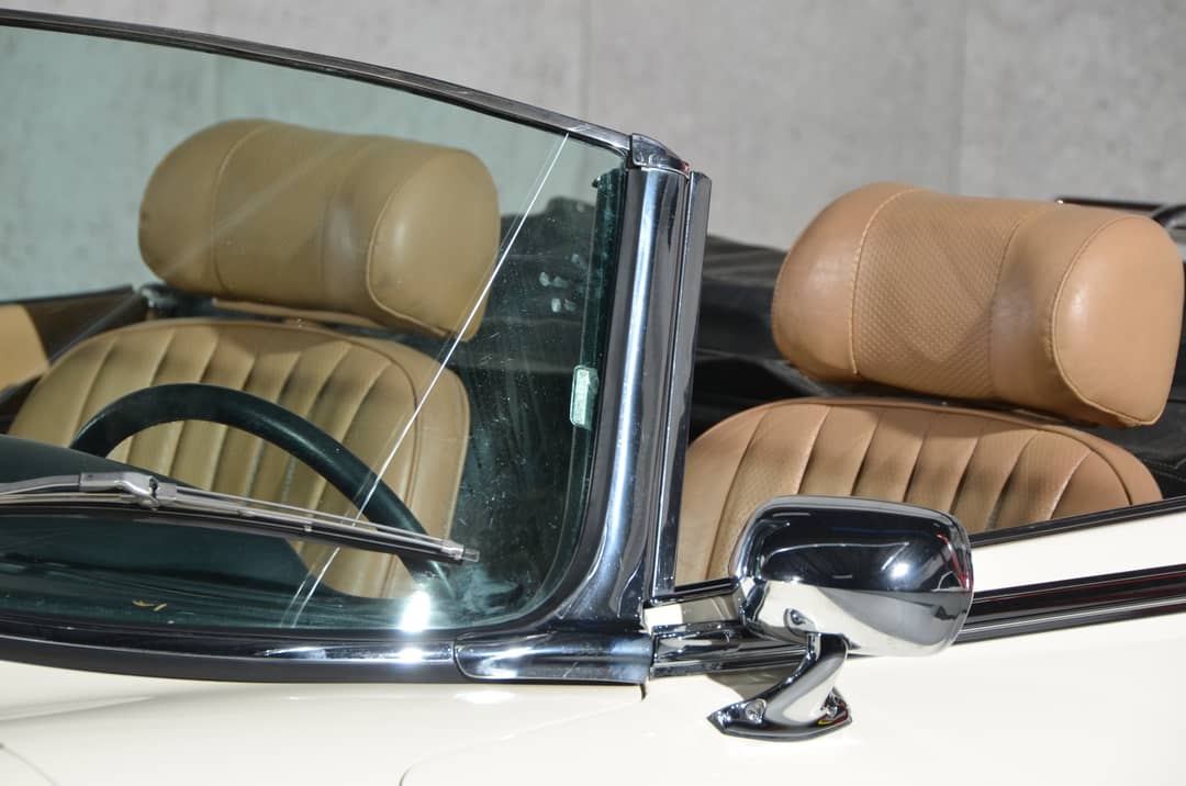 1974 Jaguar E-Type V12 — photo 36