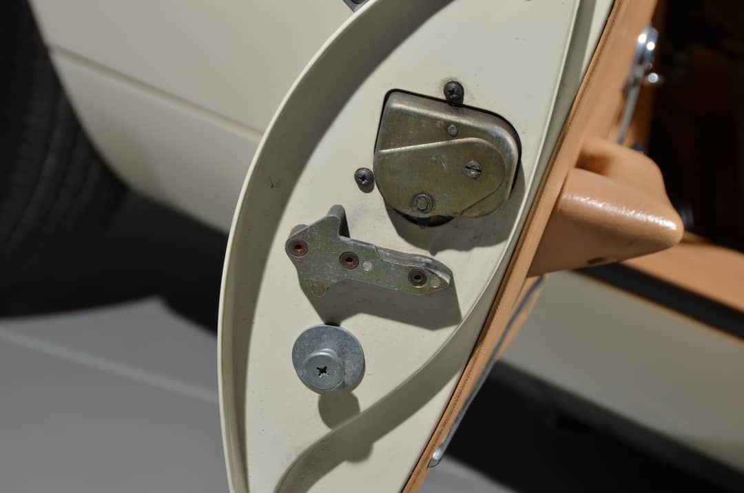 1974 Jaguar E-Type V12 — photo 38