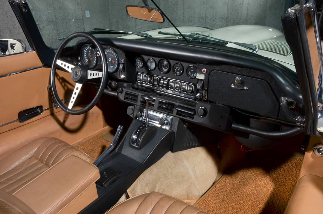 1974 Jaguar E-Type V12 — photo 51