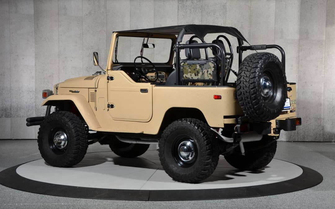 1979 Toyota Land Cruiser FJ40 Custom — photo 3