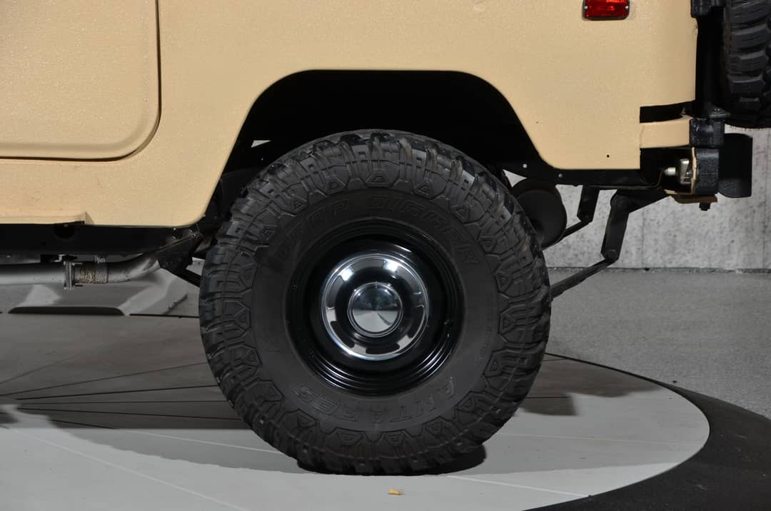 1979 Toyota Land Cruiser FJ40 Custom — photo 31