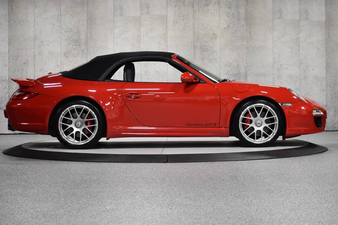 2012 Porsche 911 Carrera GTS — photo 2