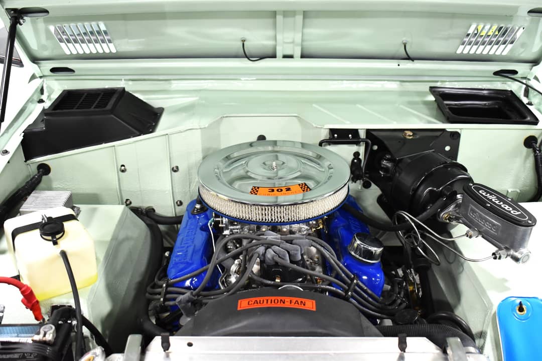 1966 Ford Bronco Custom — photo 18