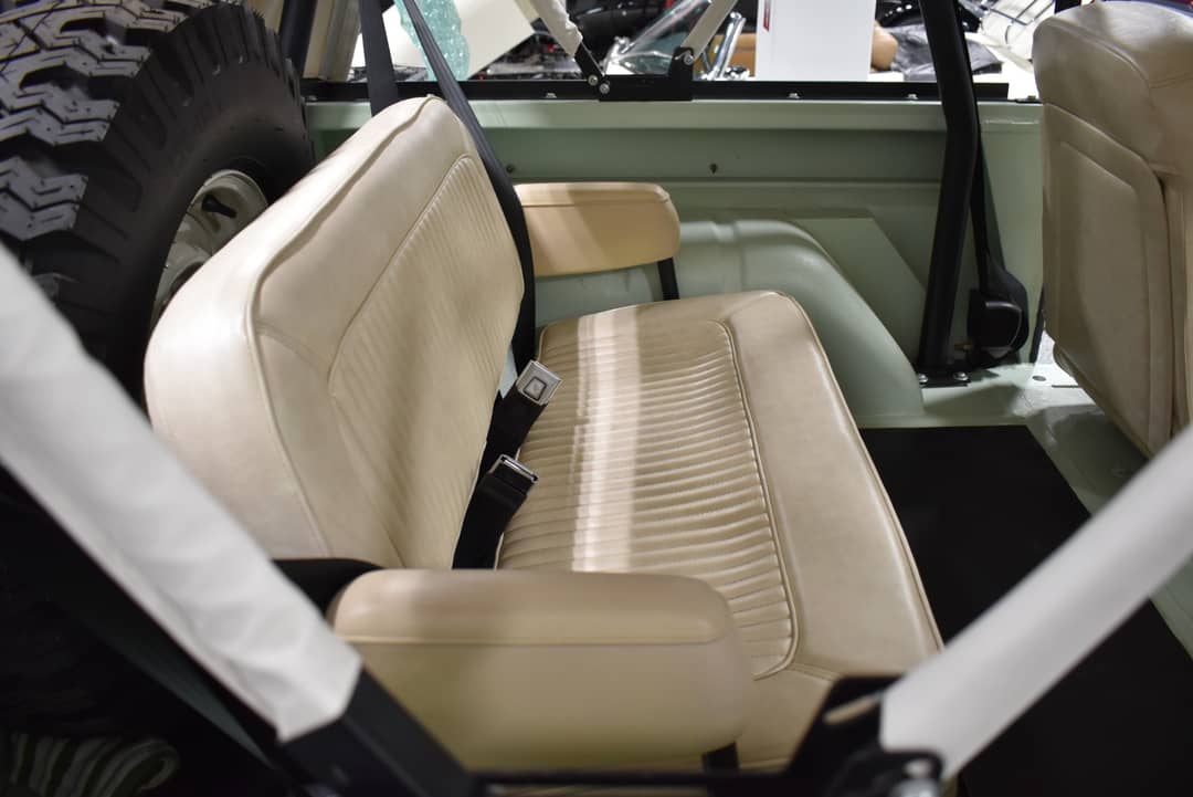 1966 Ford Bronco Custom — photo 26