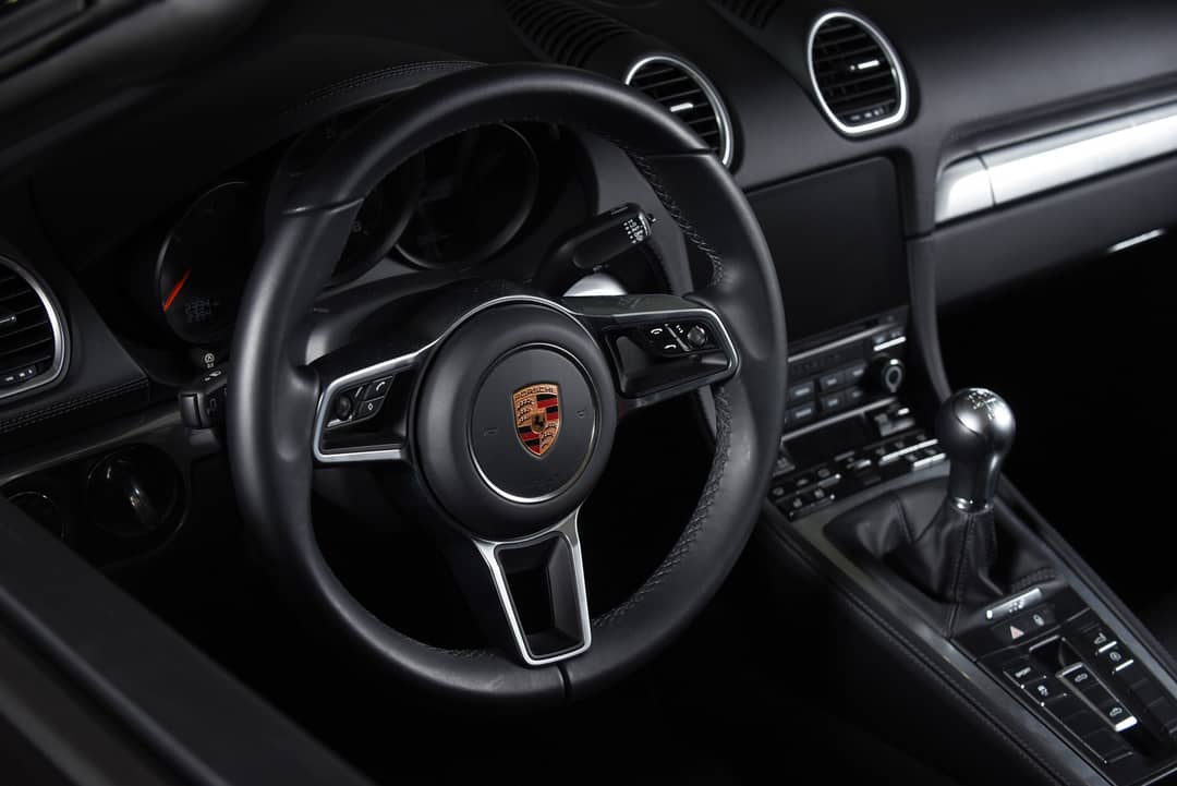 2017 Porsche 718 Boxster — photo 28