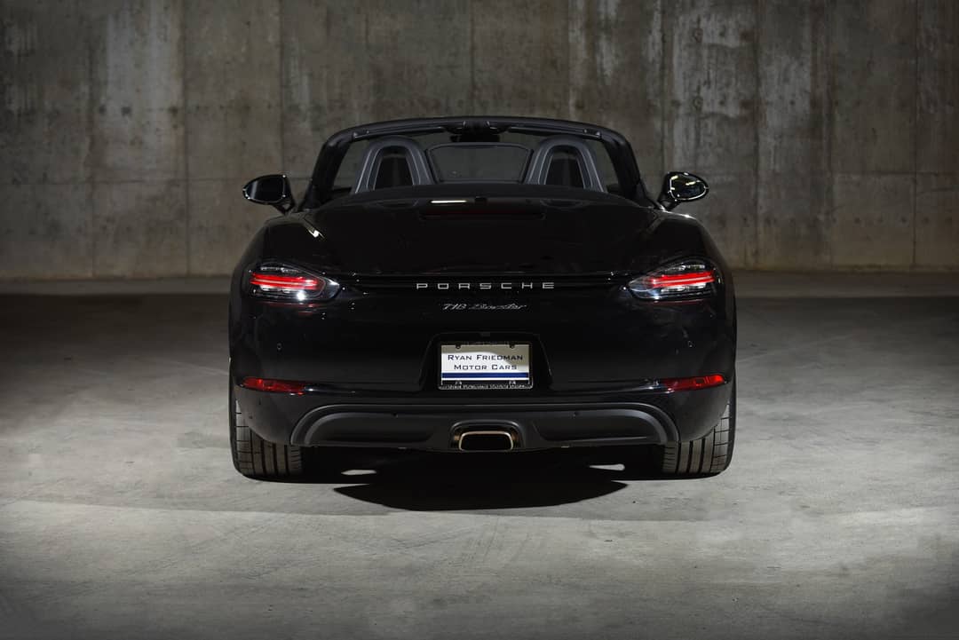 2017 Porsche 718 Boxster — photo 33
