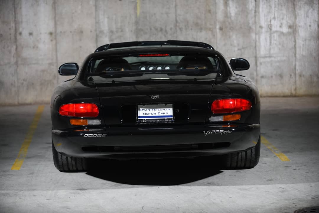 1995 Dodge Viper RT/10 — photo 15