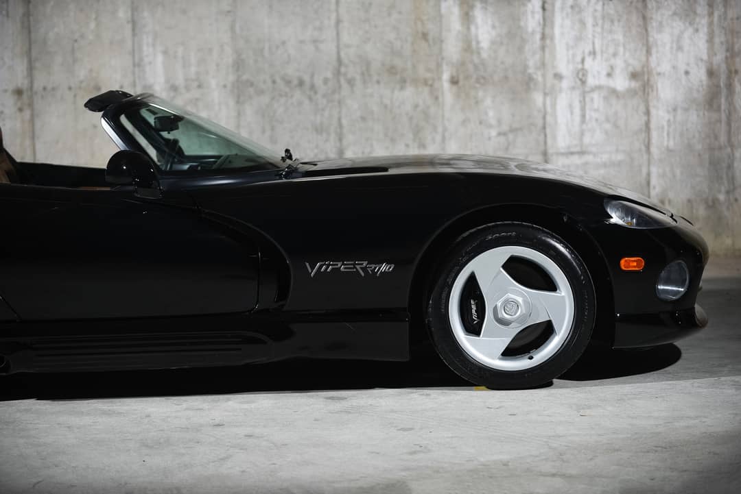 1995 Dodge Viper RT/10 — photo 3