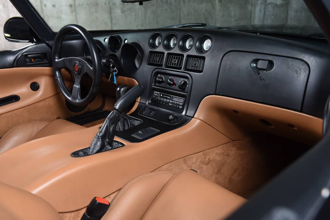 1995 Dodge Viper RT/10 — photo 20