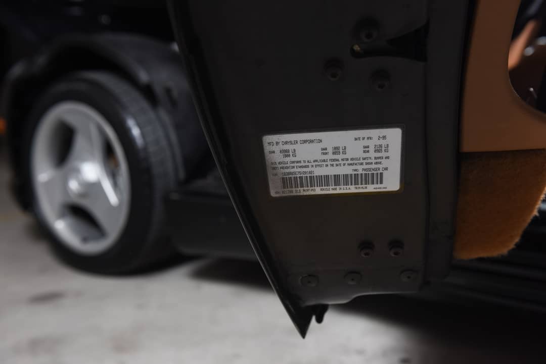 1995 Dodge Viper RT/10 — photo 26