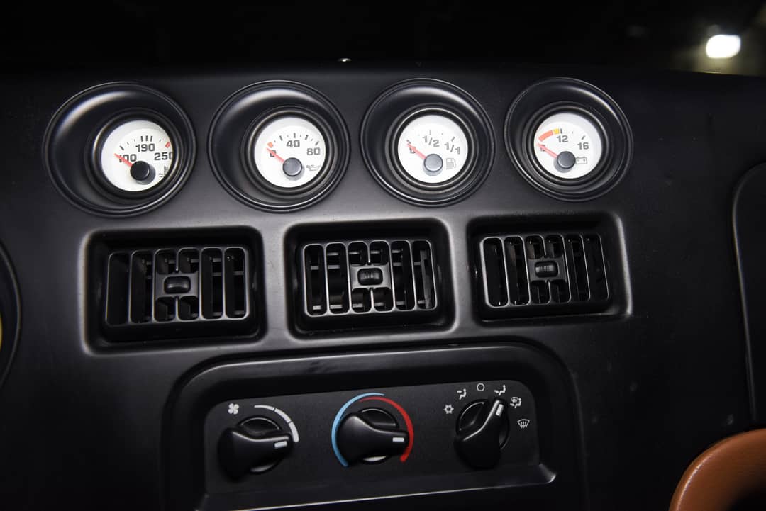1995 Dodge Viper RT/10 — photo 29