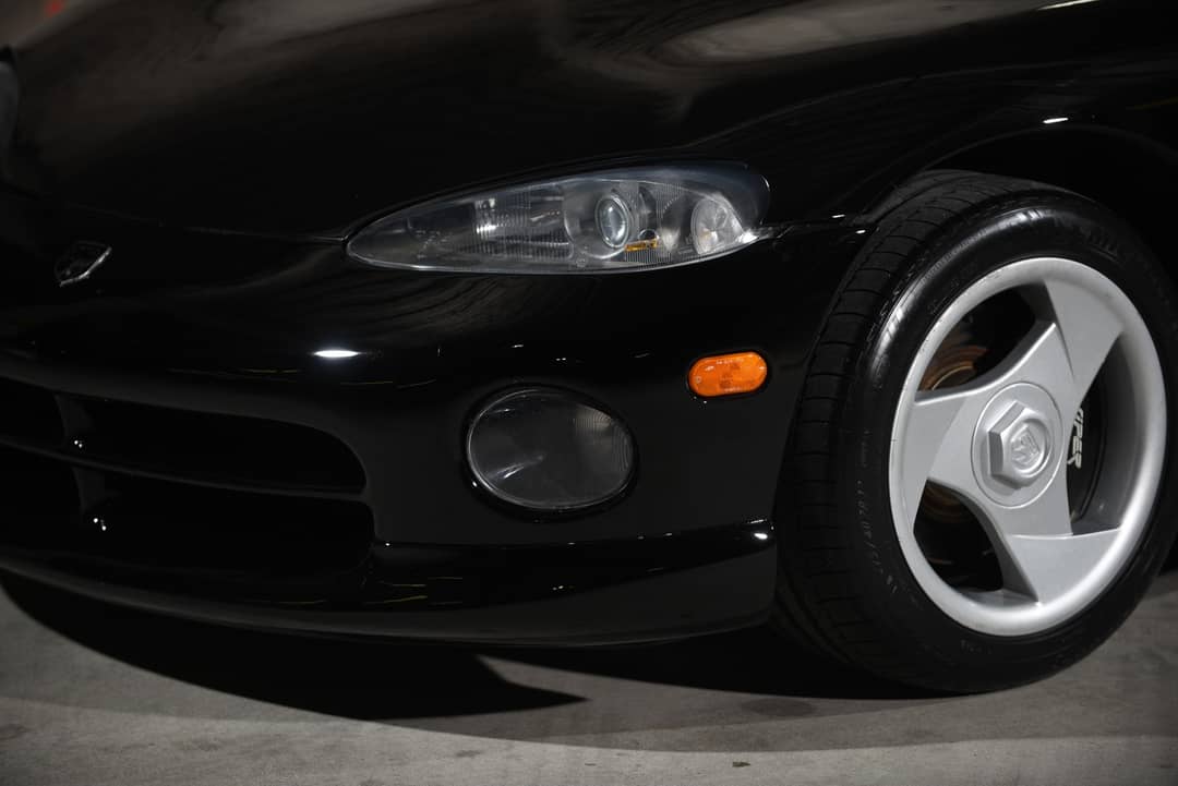 1995 Dodge Viper RT/10 — photo 10