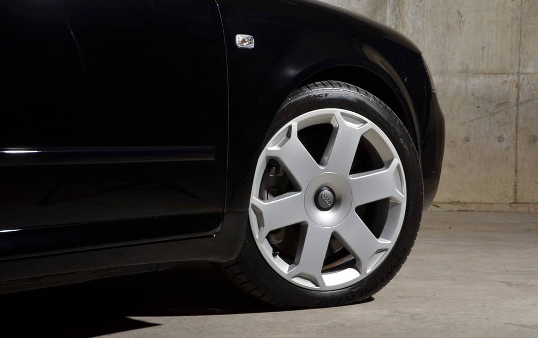 2004 Audi S4 quattro — photo 12