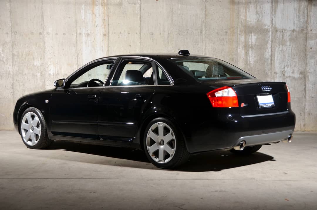 2004 Audi S4 quattro — photo 4