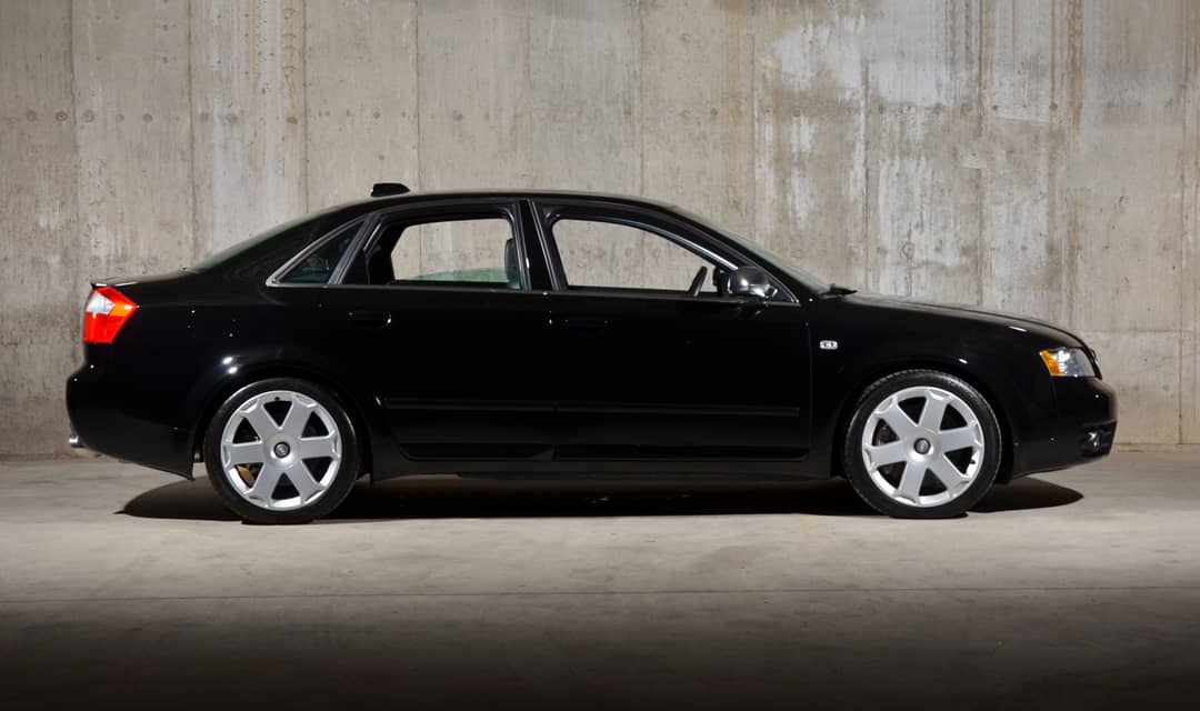 2004 Audi S4 quattro — photo 10