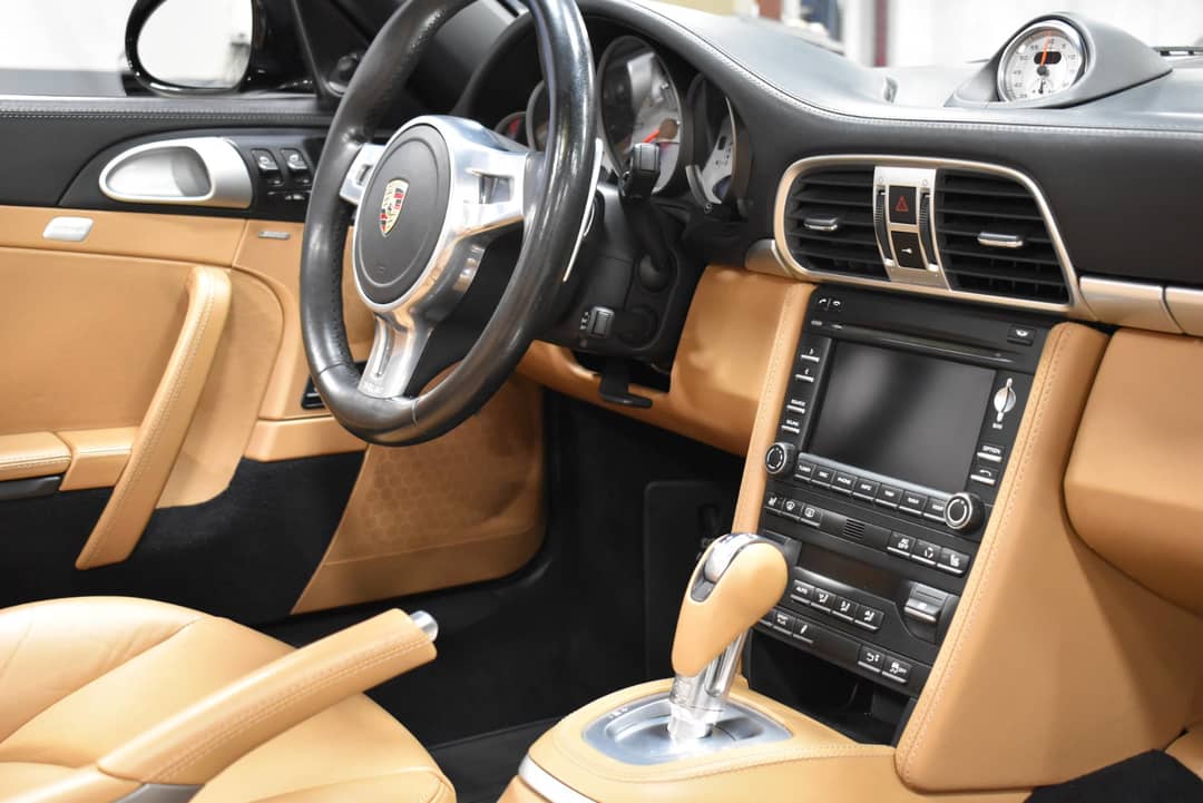 2012 Porsche 911 Turbo S — photo 6
