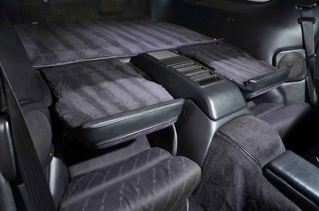 1987 Porsche 928 S4 — photo 36