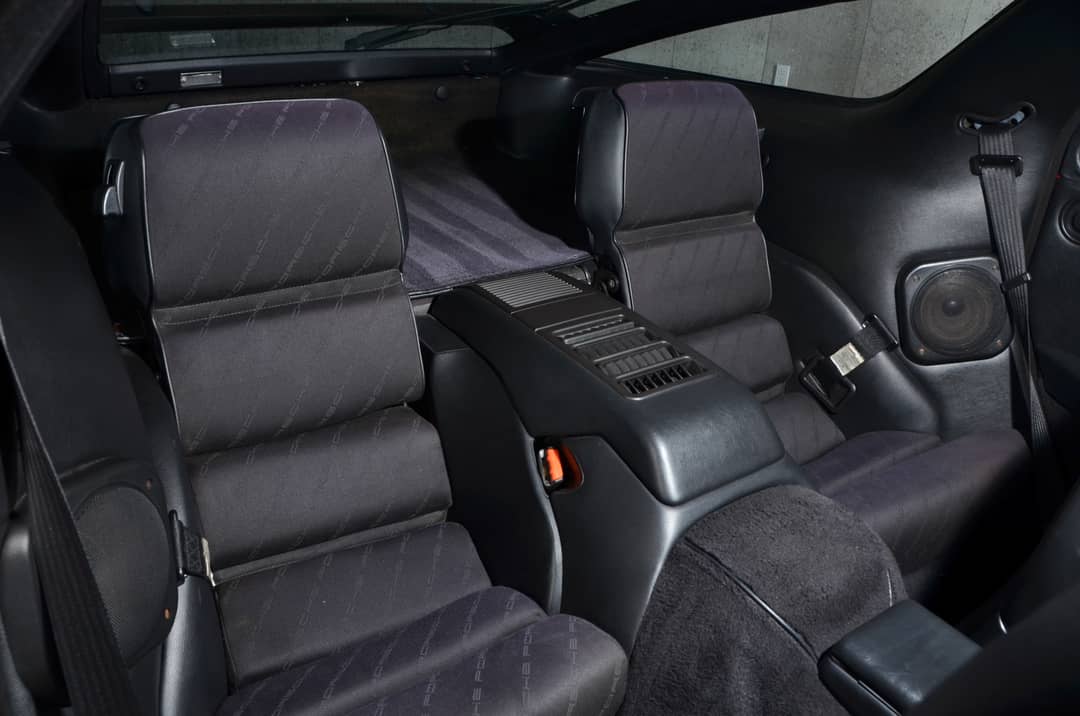 1987 Porsche 928 S4 — photo 38