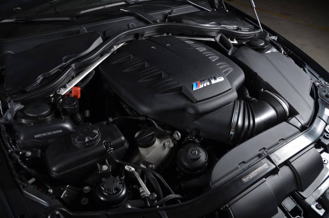 2011 BMW M3 — photo 18